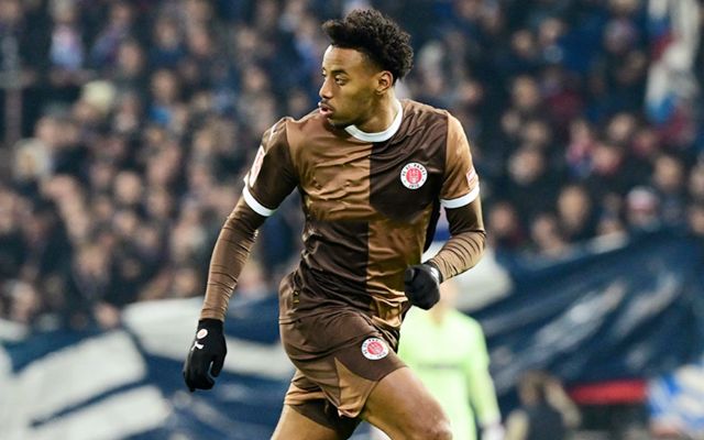 九游账号登录-莱比锡迎中超关键赛，集结日内部沟通，信心回归，轮换策略成焦点(莱比锡队阵容图)