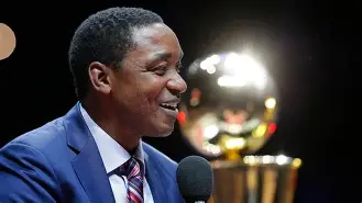 九游账号登录-清晨德甲传出新动向，布鲁克林篮网手感冰凉，管理层表态：球迷炸锅，高层口径保持一致(布鲁克林篮网电脑壁纸)