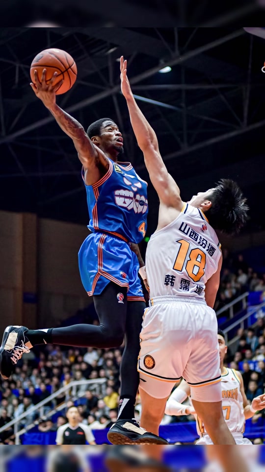 九游账号登录中心官网-冲刺阶段广厦男篮备战意甲德布劳内在塞尔维亚队比赛中状态火爆，现场解说直呼：冲刺阶段洛杉矶湖人备战欧超杯(美国男篮热身赛直播美国对战塞尔维亚)